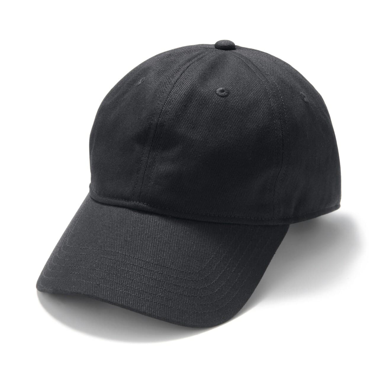 Original photo of a black cap